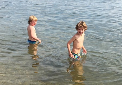 boys-in-ennis-lake